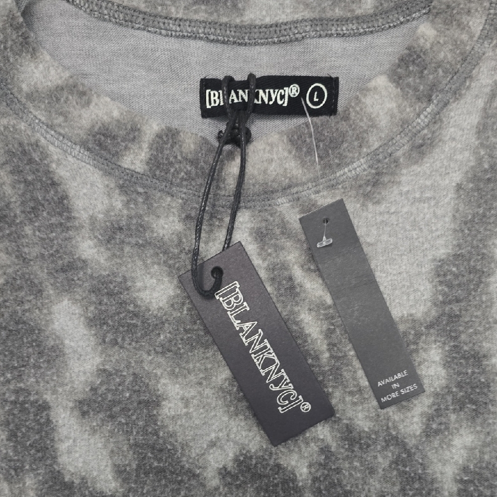 NWT-Blank NYC Leopard Print Women's Sweatshirt Large - Picture 4 of 10